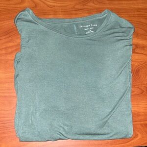 Green American Eagle t-shirt